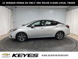 Used 2021 Nissan Versa SV image 2