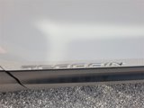 Used 2024 GMC Terrain SLT image 3