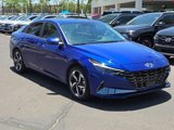 Certified 2022 Hyundai Elantra Limited image 3