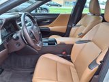 Used 2019 Lexus ES 350 image 4