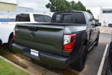 Used 2018 Nissan Titan SV w/ Midnight Edition image 5