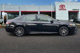 Used 2021 Toyota Camry SE image 3