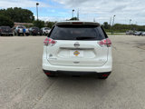 Used 2016 Nissan Rogue SV image 6
