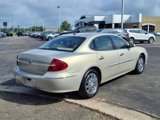 Used 2009 Buick LaCrosse CXL w/ Driver Confidence Package image 2