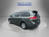 Used 2014 Toyota Sienna LE image 5