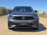 New 2024 Volkswagen Tiguan SE R-Line image 3