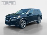 Used 2023 Nissan Rogue SV image 3