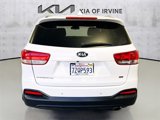 Used 2017 Kia Sorento LX w/ LX Convenience Package image 6