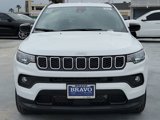 New 2025 Jeep Compass Latitude image 3