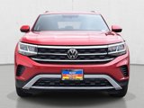 Used 2022 Volkswagen Atlas Cross Sport SE image 2