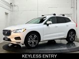 Used 2018 Volvo XC60 T6 Momentum w/ Vision Package image 4