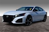 Used 2024 Nissan Altima 2.5 SR w/ SR Premium Package image 2