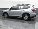 Used 2021 Subaru Forester Premium image 3