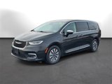 Certified 2023 Chrysler Pacifica Limited image 4