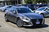 Used 2023 Nissan Altima 2.5 SV image 2