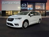 Used 2023 Chrysler Pacifica Touring-L image 4