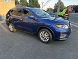 Used 2018 Nissan Rogue SV image 4