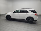 Used 2017 Chevrolet Equinox LT image 3