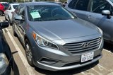 Used 2016 Hyundai Sonata SE image 2