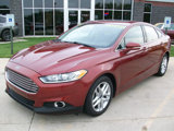 Used 2014 Ford Fusion SE w/ Equipment Group 202A image 2