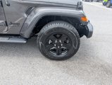 Used 2021 Jeep Gladiator Sport image 4