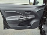 Used 2023 Nissan Versa SV image 4