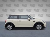 Used 2022 MINI Cooper 2-Door Hardtop image 3