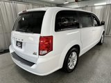 Used 2019 Dodge Grand Caravan SXT image 4
