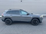 Used 2023 Jeep Cherokee Altitude Lux image 2