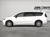 New 2025 Chrysler Pacifica Select image 5