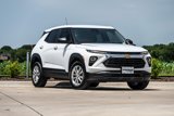 Used 2025 Chevrolet TrailBlazer LS w/ LS Convenience Package image 2