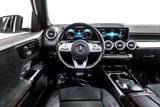 Used 2021 Mercedes-Benz GLB 250 4MATIC image 5