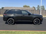 New 2025 Jeep Grand Cherokee Limited w/ Black Appearance Package image 2