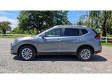 Used 2018 Nissan Rogue SV image 4