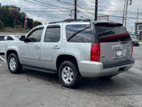 Used 2011 GMC Yukon SLT w/ SLT-2 Equipment Package image 5