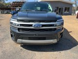 Used 2023 Ford Expedition XLT image 2