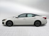 Used 2023 Nissan Altima 2.5 SV w/ SV Premium Package image 4