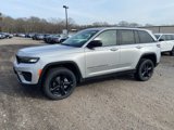 New 2025 Jeep Grand Cherokee Altitude image 2