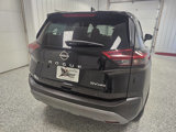 Used 2023 Nissan Rogue SV image 4