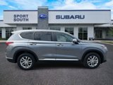 Used 2019 Hyundai Santa Fe SE image 2