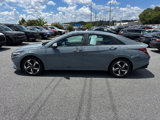 Used 2023 Hyundai Elantra SEL w/ Convenience Package image 4