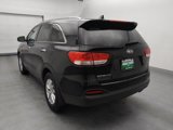 Used 2018 Kia Sorento LX image 5