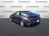 Used 2022 Hyundai Elantra SE image 3