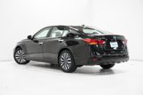 Used 2023 Nissan Altima 2.5 SV image 5