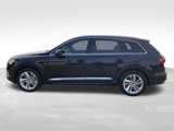 Used 2020 Audi Q7 3.0T Prestige image 2