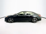 Used 2018 Toyota Camry SE image 4