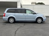 Used 2013 Chrysler Town & Country Touring-L w/ Premium Group image 2