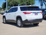 Used 2021 Chevrolet Traverse LT image 4