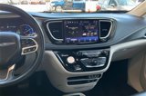 Certified 2022 Chrysler Pacifica Touring-L image 5