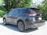 Used 2024 Nissan Rogue S image 5
